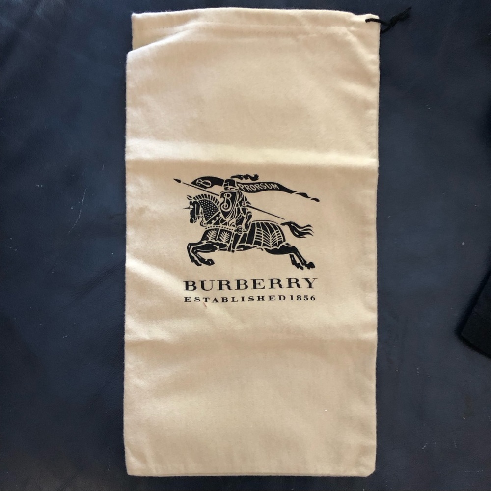 Burberry Boucle House check wristlet/clutch - Picture 6 of 6